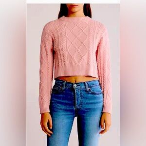 URBAN OUTFITTERS PINS AND NEEDLES FLUTE SLEEVE KNIT